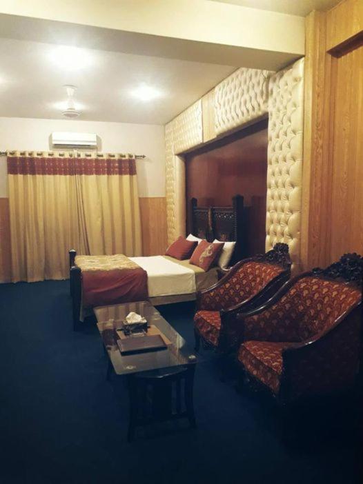 Divine Hotel 라왈핀디 외부 사진